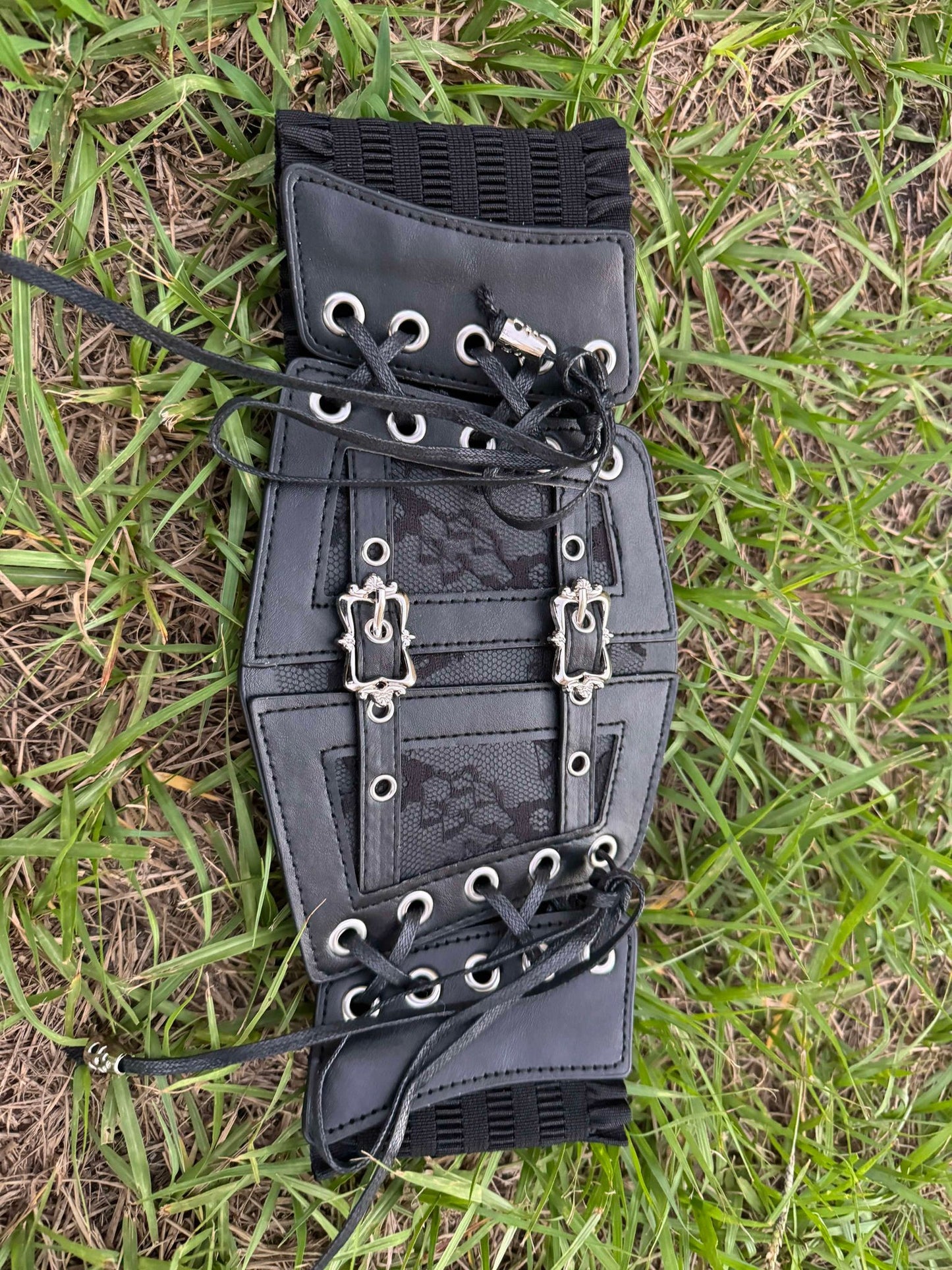 OS Regular Corset Buckle Front!